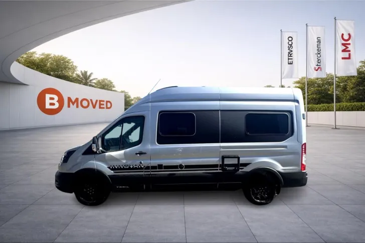 Fahrzeugbild LMC Innovan Ford 592 #2