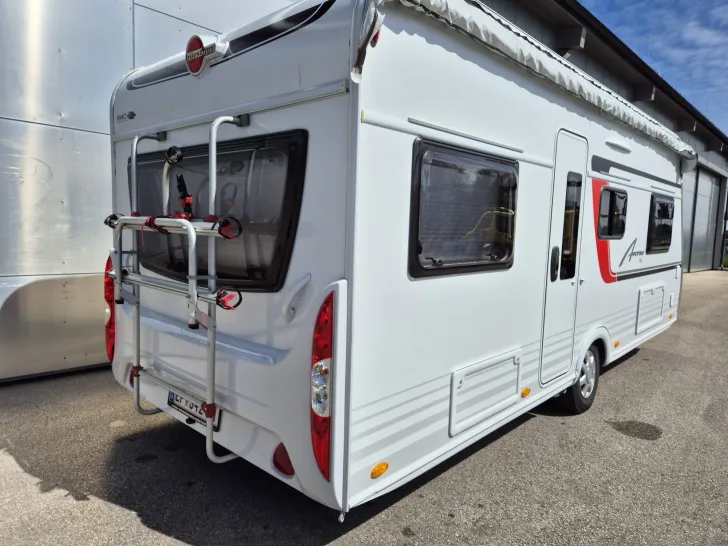 Fahrzeugbild Bürstner Averso Plus 520 TL sehr wenig genutzt #3