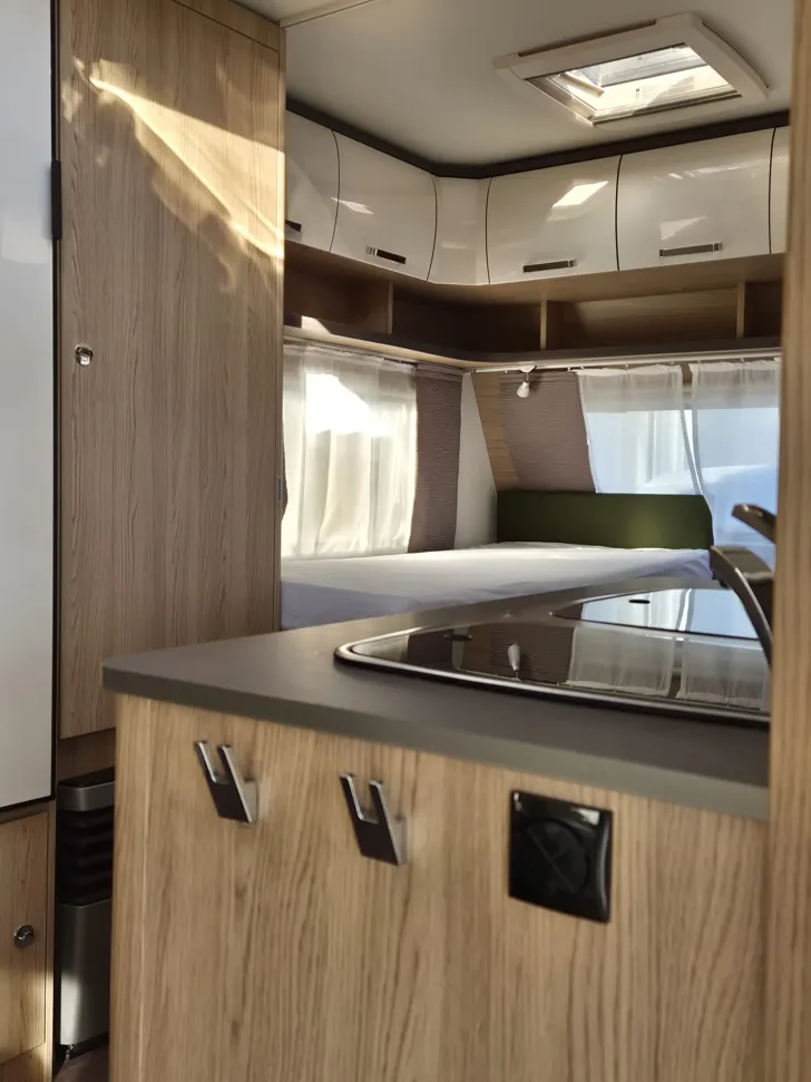 Fahrzeugbild Bürstner Averso Plus 520 TL sehr wenig genutzt #7