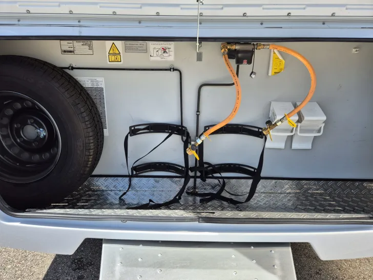 Fahrzeugbild Bürstner Averso Plus 520 TL sehr wenig genutzt #10