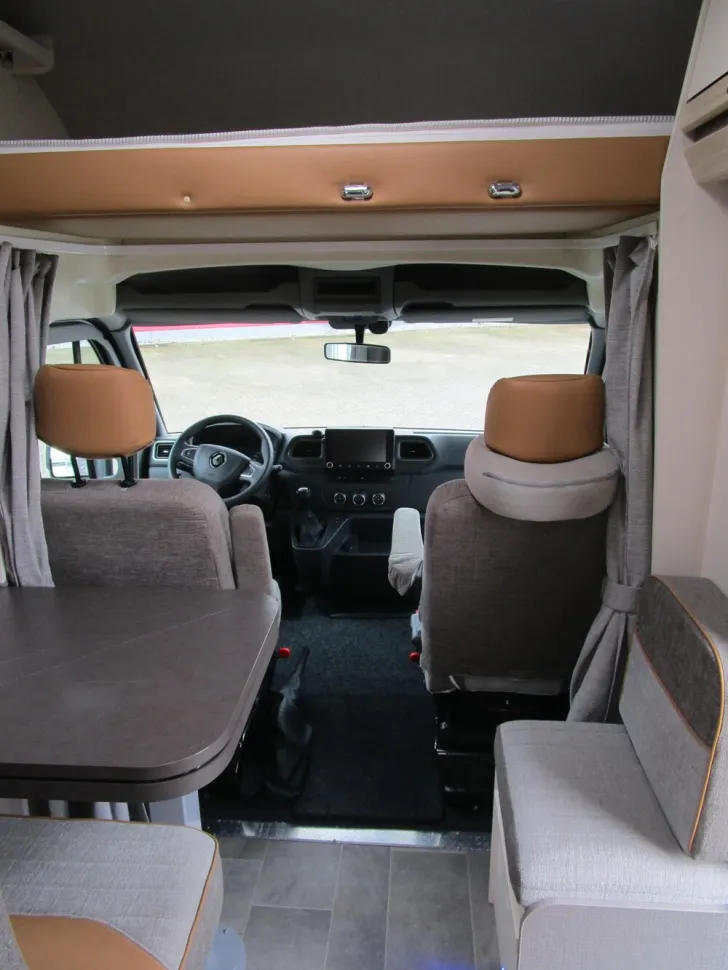 Fahrzeugbild Ahorn Camp Camp A 595 #8