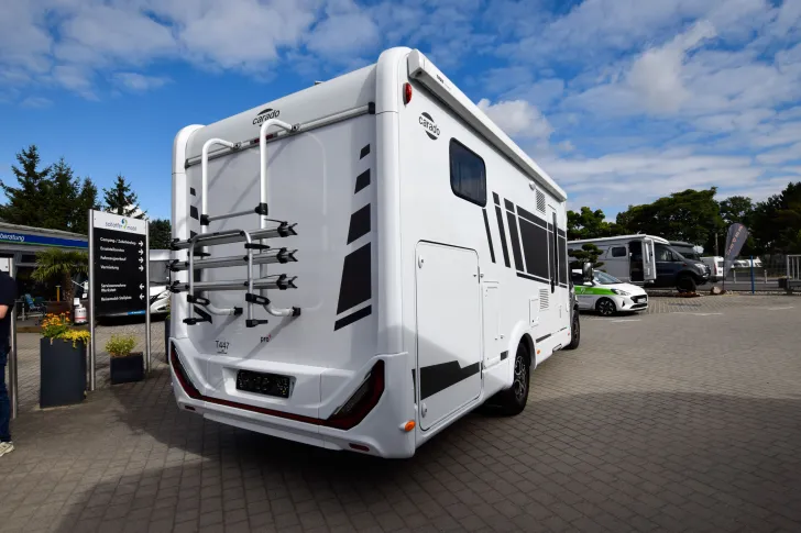 Fahrzeugbild Carado T447 pro+ *Hubbett*TV-Paket*Bettumbau* #6