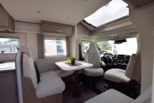 Fahrzeugbild Carado T447 pro+ *Hubbett*TV-Paket*Bettumbau* #10