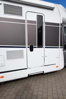 Fahrzeugbild Carado T447 pro+ *Hubbett*TV-Paket*Bettumbau* #30