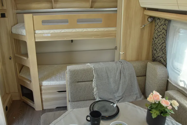 Fahrzeugbild Hobby De Luxe 540 KMFe IC-Line *Mover*Autrakpaket* #10