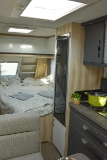 Fahrzeugbild Hobby De Luxe 540 KMFe IC-Line *Mover*Autrakpaket* #16