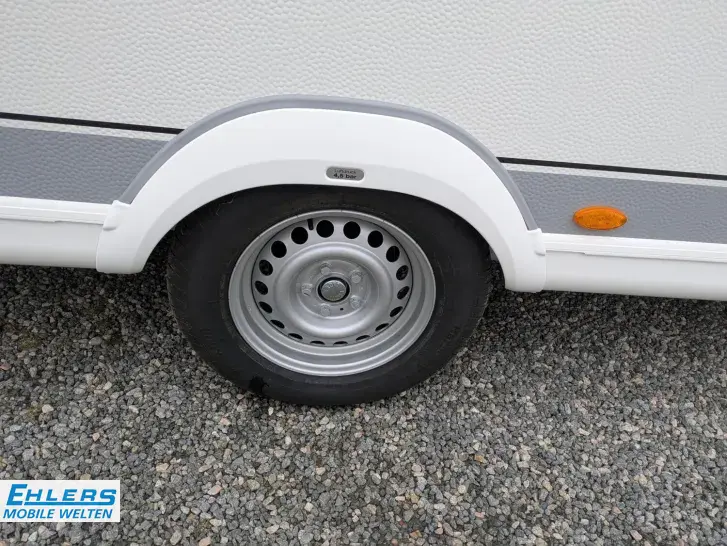 Fahrzeugbild Hobby Excellent Edition 490 KMF 1800kg/Antischlinger-Kupplung/Zulassung Tempo 100 #25