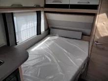 Fahrzeugbild Knaus Südwind 450 FU Black Selection Modell 2026 #8