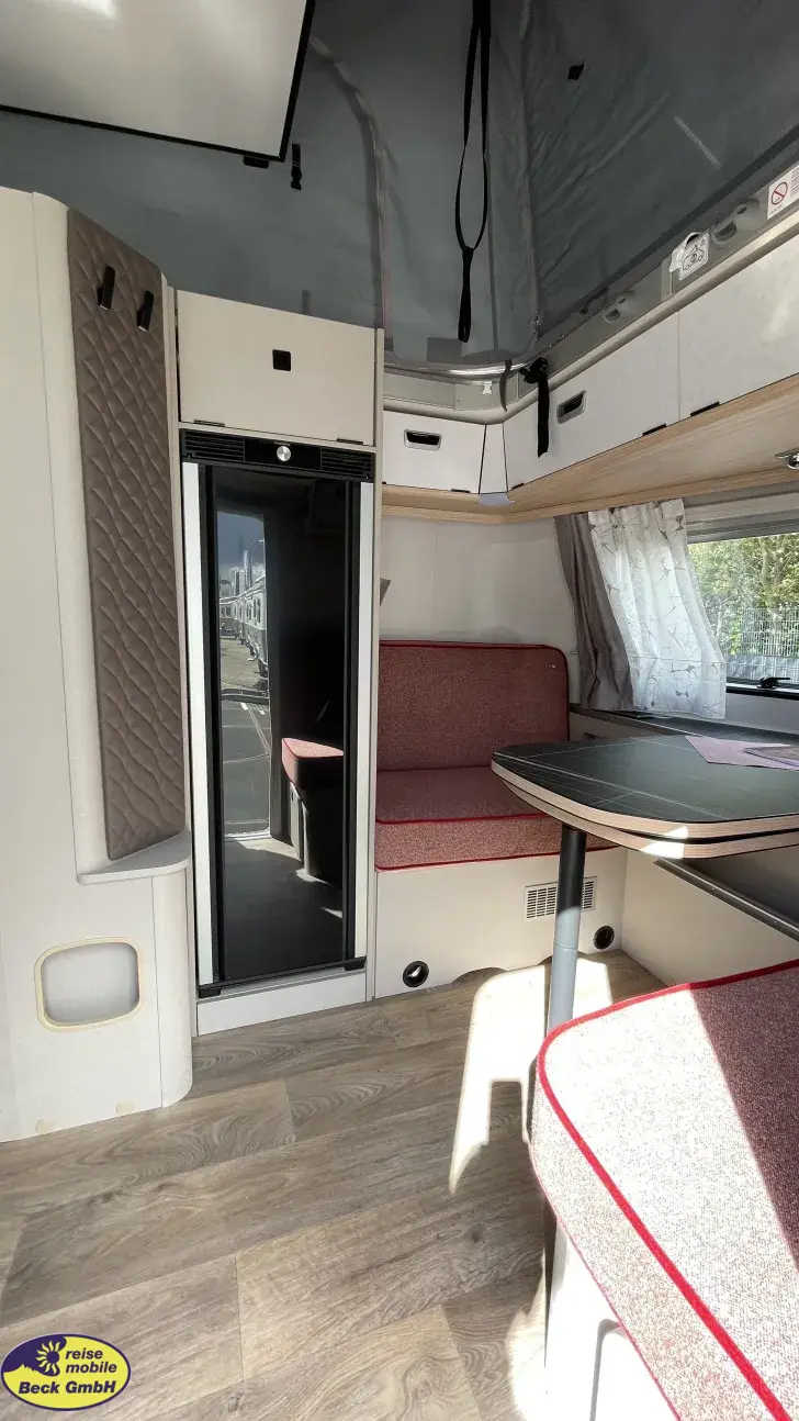 Fahrzeugbild Hymer Eriba Touring 630 Abverkauf Ausstellungswagen #9