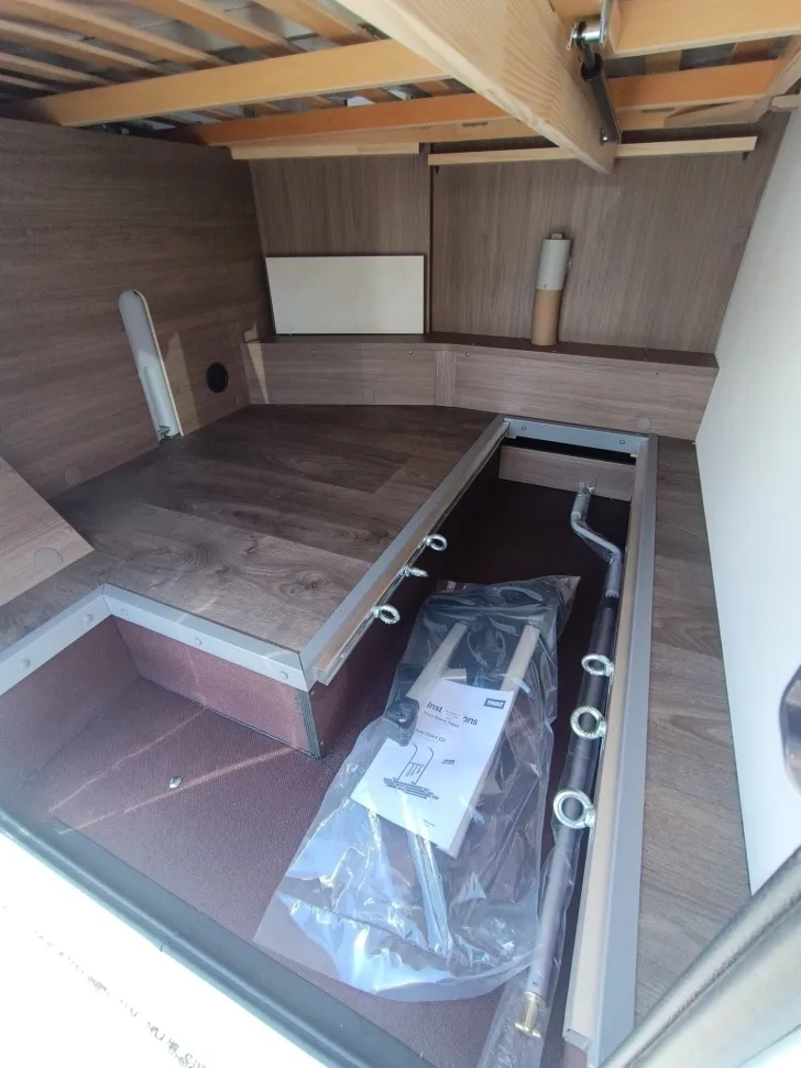 Fahrzeugbild Carado T 135 H 140PS Schalter,Hubbett, Fahrradträger #40