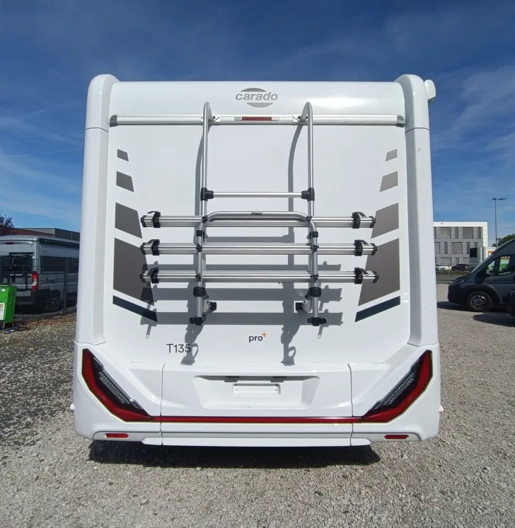 Fahrzeugbild Carado T 135 H 140PS Schalter,Hubbett, Fahrradträger #5