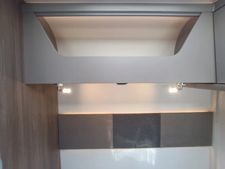 Fahrzeugbild Carado T 135 H 140PS Schalter,Hubbett, Fahrradträger #32