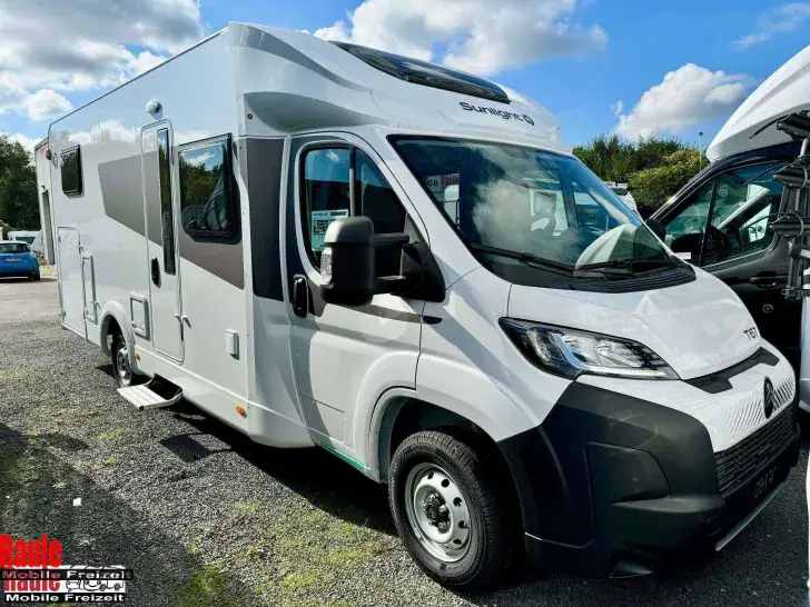 Fahrzeugbild Sunlight T 67 Markise + RFK *ab September* #1