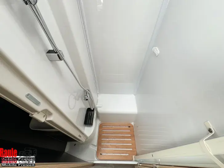 Fahrzeugbild Sunlight T 67 Markise + RFK *ab September* #9