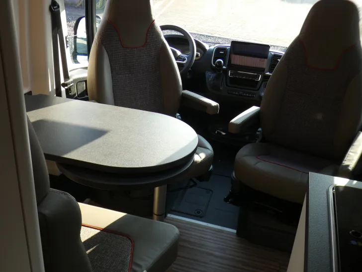 Fahrzeugbild Malibu Van Diversity 640 LE K GT skyview Comfort GT Skyview 640 LE #14