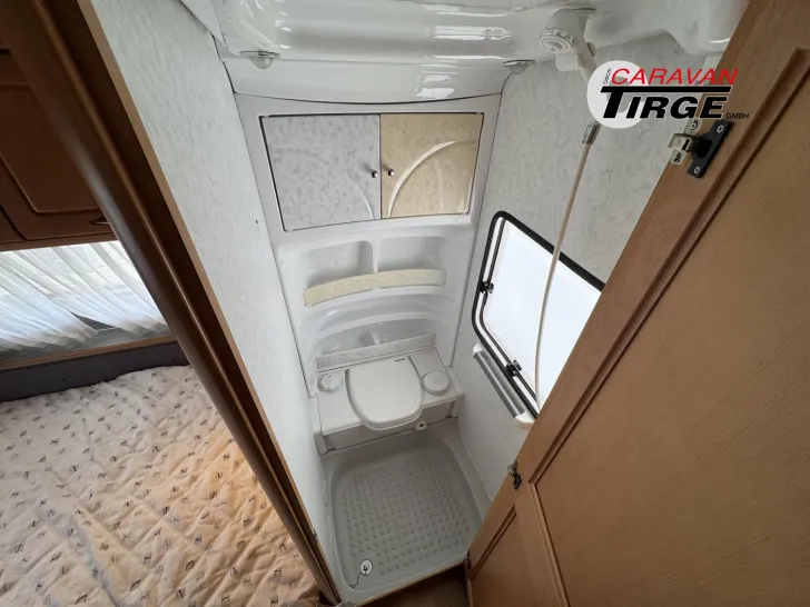 Fahrzeugbild Hobby Exclusive 650 KMFe Schutzdach #16