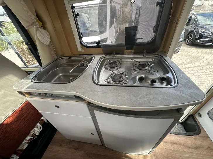 Fahrzeugbild Dethleffs Advantage I 5841 Markise #15