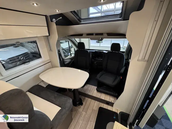 Fahrzeugbild Forster T Coupé 669 EB Coupe Einzelbetten Hubbett #6