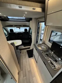 Fahrzeugbild Forster T Coupé 669 EB Coupe Einzelbetten Hubbett #11