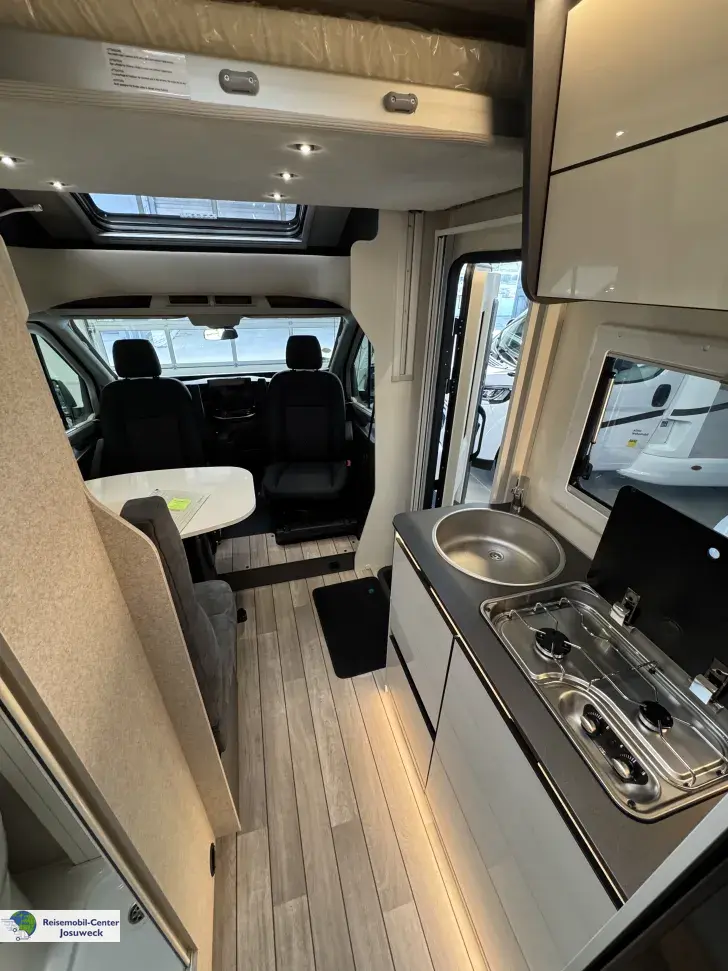 Fahrzeugbild Forster T Coupé 669 EB Coupe Einzelbetten Hubbett #11