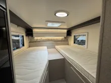 Fahrzeugbild Forster T Coupé 669 EB Coupe Einzelbetten Hubbett #12