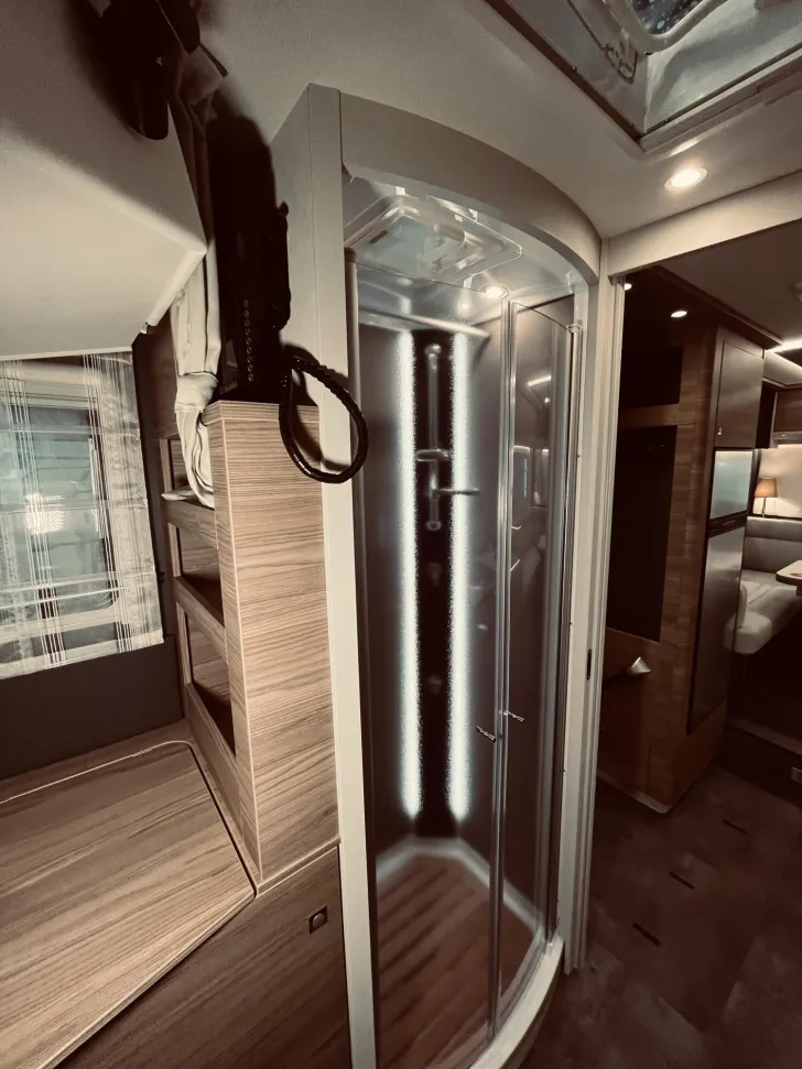 Fahrzeugbild Dethleffs Alpa I 6820-2 Wenig KM!! Solar, Dachklima, #13