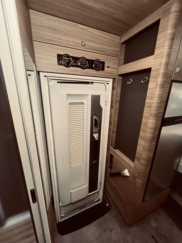 Fahrzeugbild Dethleffs Alpa I 6820-2 Wenig KM!! Solar, Dachklima, #15