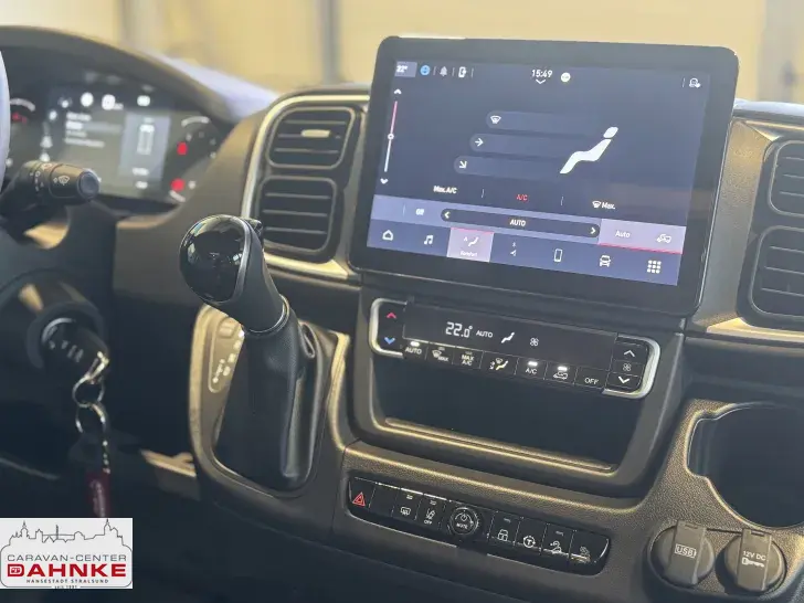 Fahrzeugbild Carado CV 640 PRO+ Dieselheizung/ Markise/ ACC #11