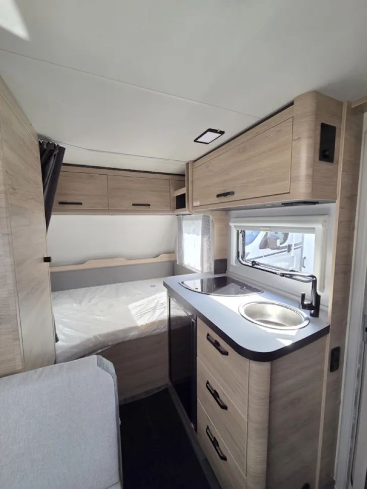 Fahrzeugbild Weinsberg CaraOne 390 QD #8