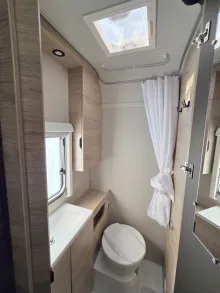 Fahrzeugbild Weinsberg CaraOne 390 QD #17