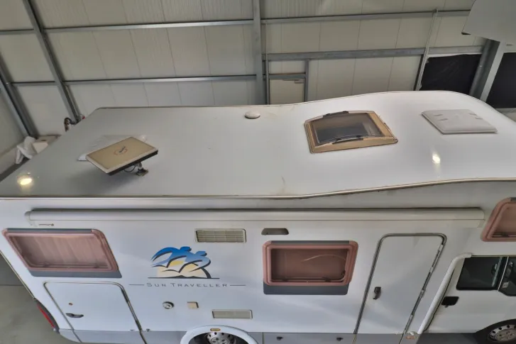 Fahrzeugbild Knaus Sun Traveller 658 LG/Festbett/Garage/Truma #5