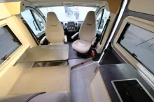 Fahrzeugbild Joa Camp 60 G/Festbett/Markise/AHK/Klima #9