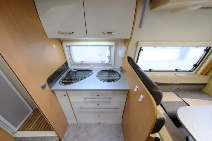 Fahrzeugbild Challenger Genesis 30/Hubbett/Klimaanlage/Markise/Tempomat #11