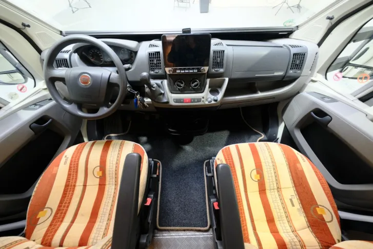 Fahrzeugbild Ci Elliot Van/Festbett/Markise/TOP-ANGEBOT!! #7