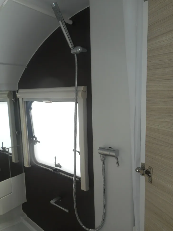 Fahrzeugbild Adria Altea 402 PH Mover Autark Vorzelt Bluetooth #14
