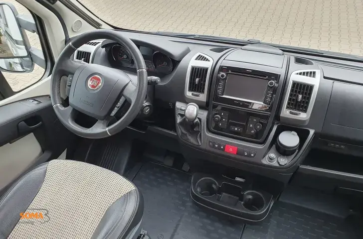 Fahrzeugbild LMC Cruiser T 672 G #8