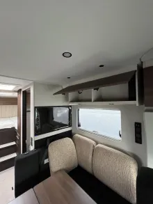 Fahrzeugbild Bürstner Signature SFT 7.1 #17