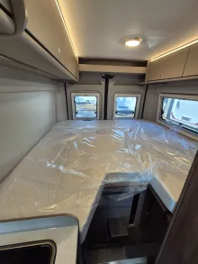 Fahrzeugbild Carado CV640 PRO+ Aufstelldach*Schwenkbad* #25