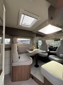 Fahrzeugbild LMC Cruiser 750 EL #6