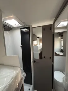 Fahrzeugbild LMC Cruiser 750 EL #20