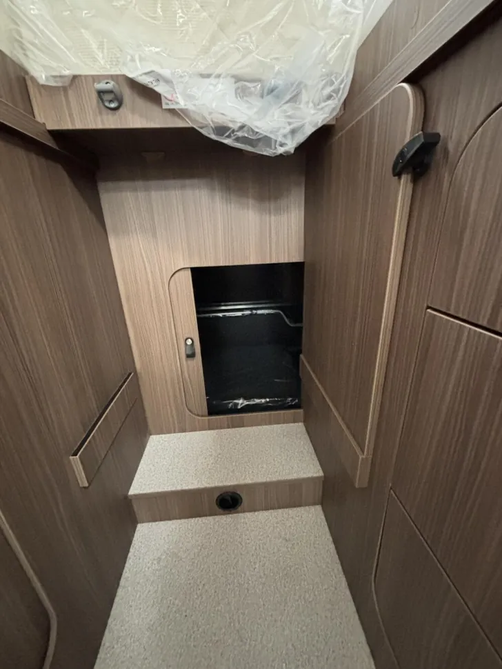 Fahrzeugbild LMC Cruiser 750 EL #23