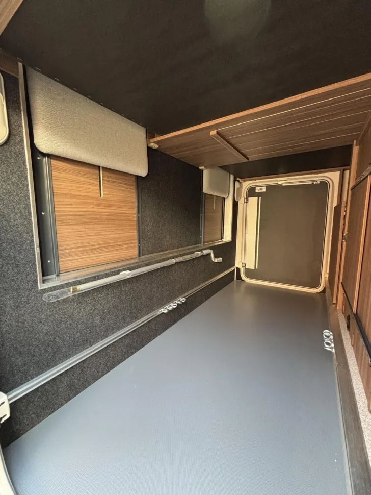 Fahrzeugbild LMC Cruiser 750 EL #26