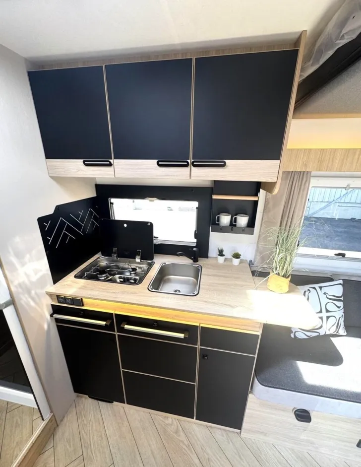 Fahrzeugbild Chausson Teilintegrierte 640 Titanium Line #8