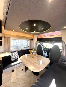 Fahrzeugbild Chausson Teilintegrierte 640 Titanium Line #6