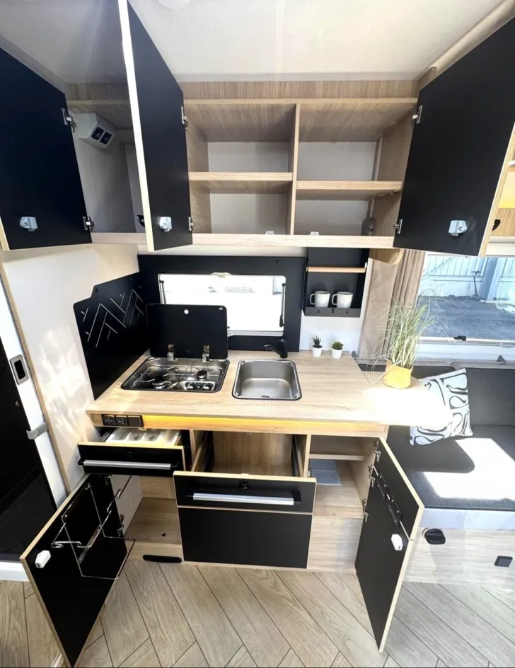 Fahrzeugbild Chausson Teilintegrierte 640 Titanium Line #9