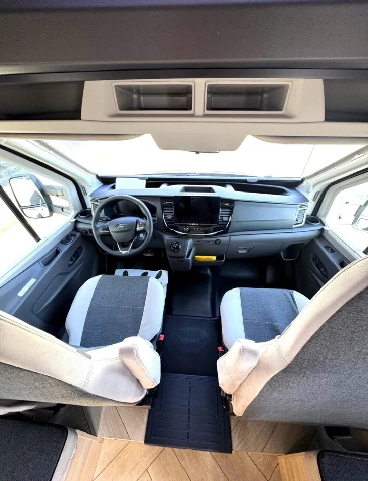 Fahrzeugbild Chausson Teilintegrierte 640 Titanium Line #24