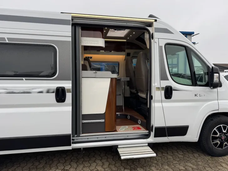 Fahrzeugbild Mobilvetta VAN ADMIRAL K 5.1, SAT, TV, AHK, SOLAR, ..... #11