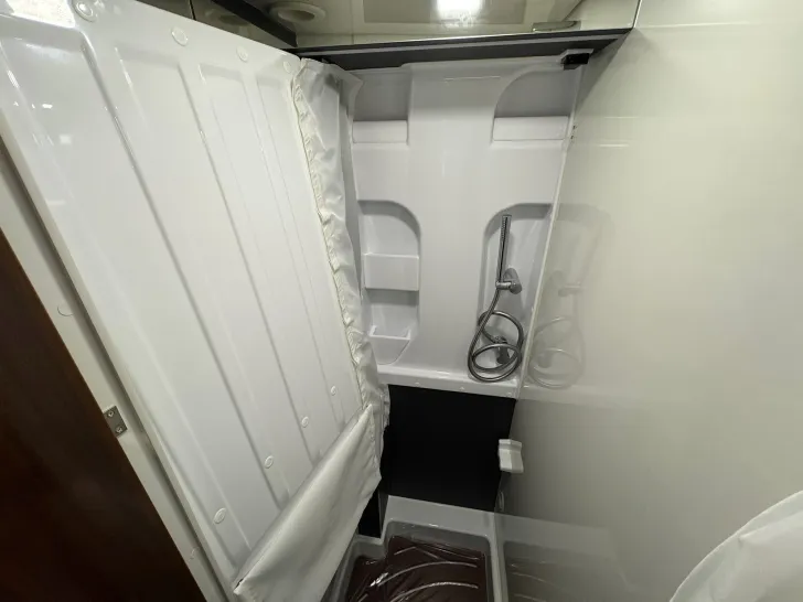 Fahrzeugbild Mobilvetta VAN ADMIRAL K 5.1, SAT, TV, AHK, SOLAR, ..... #21
