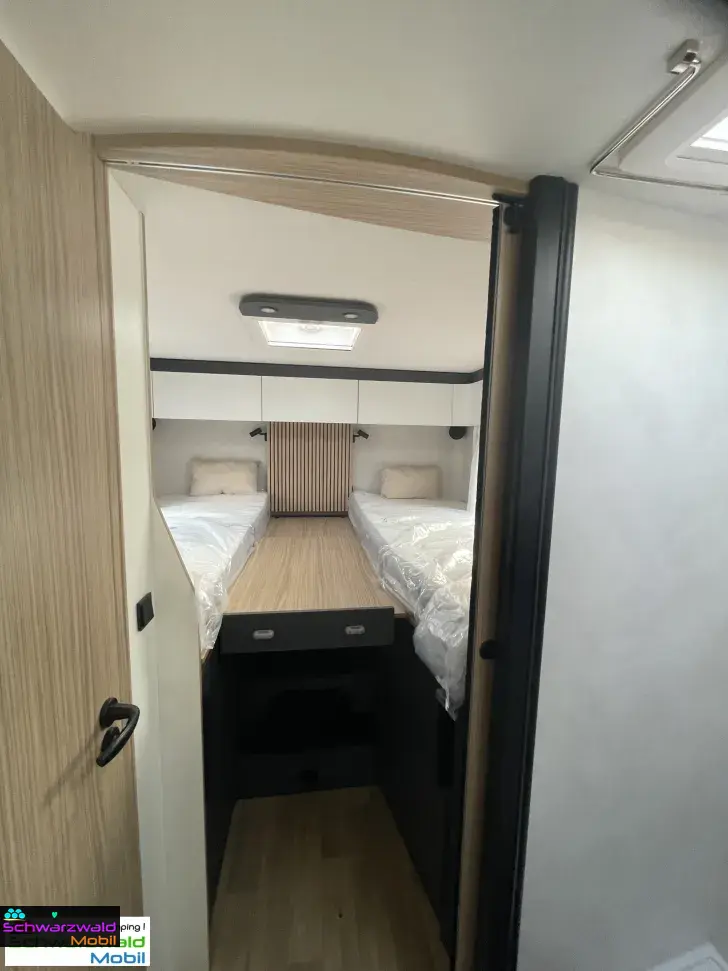 Fahrzeugbild Pilote G720FGJ Evidence MJ26  Lithium, Wechselrichter #10