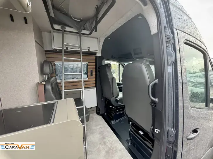 Fahrzeugbild Hymer Camper Van Grand Canyon S 700 4x4 VOLL UVP 161.639 Eur #3